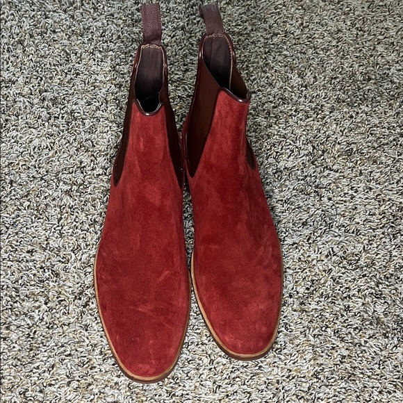 leatherworld2014 Other - Men's Red Suede Chukka Boots